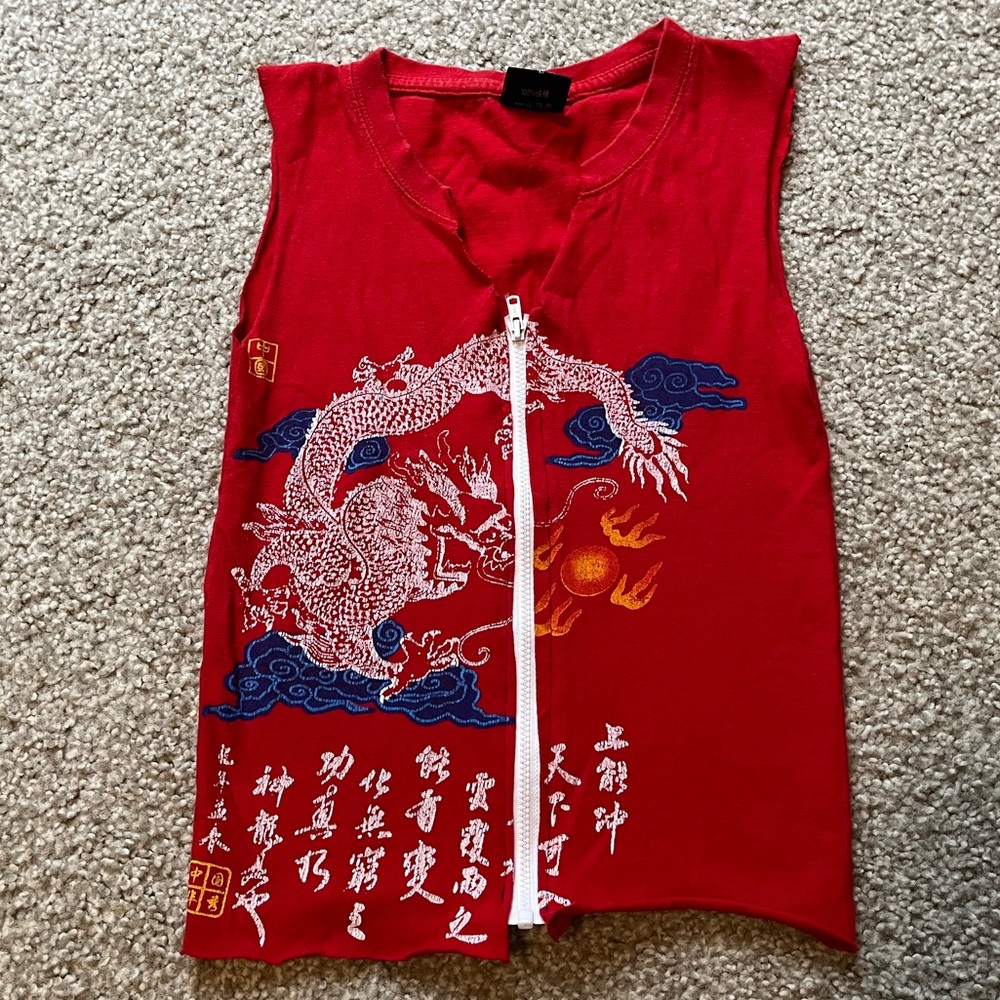 REWORKED 🤍 Red graphic tee zipper tank top